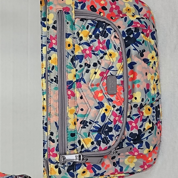 Lug Women's Mamba Wildflower Multi-Color Floral Adjustable Strap Crossbody Bag - Picture 3 of 16